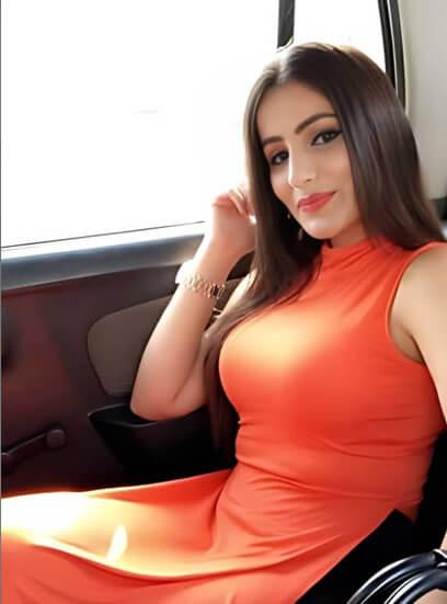 Aayushi call girl in Delhi