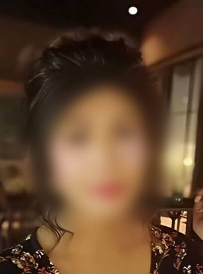 Riya shopping companion Delhi